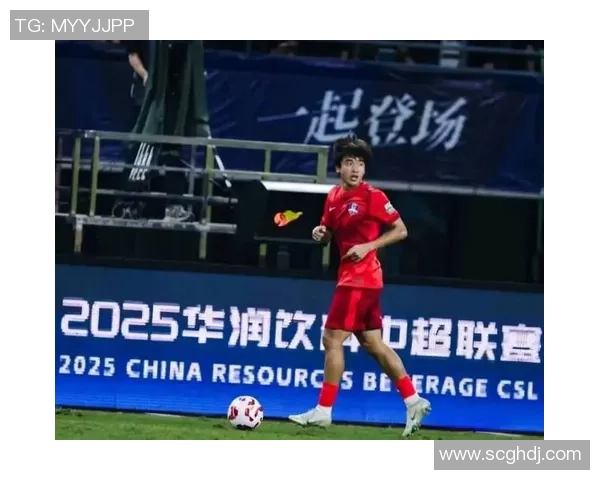 中国足球主播是否更换球星阵容引发热议背后原因解析 中国足球主播是否更换球星阵容引发热议背后原因解析