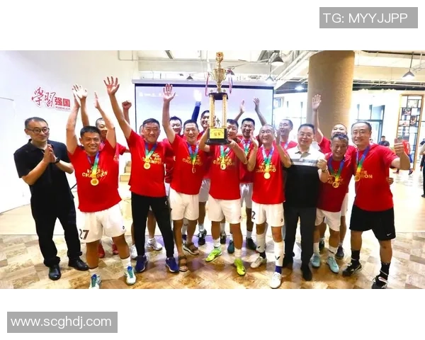 群星闪耀绿茵盛典 世界足球巨星荣耀时刻大合影 群星闪耀绿茵盛典 世界足球巨星荣耀时刻大合影